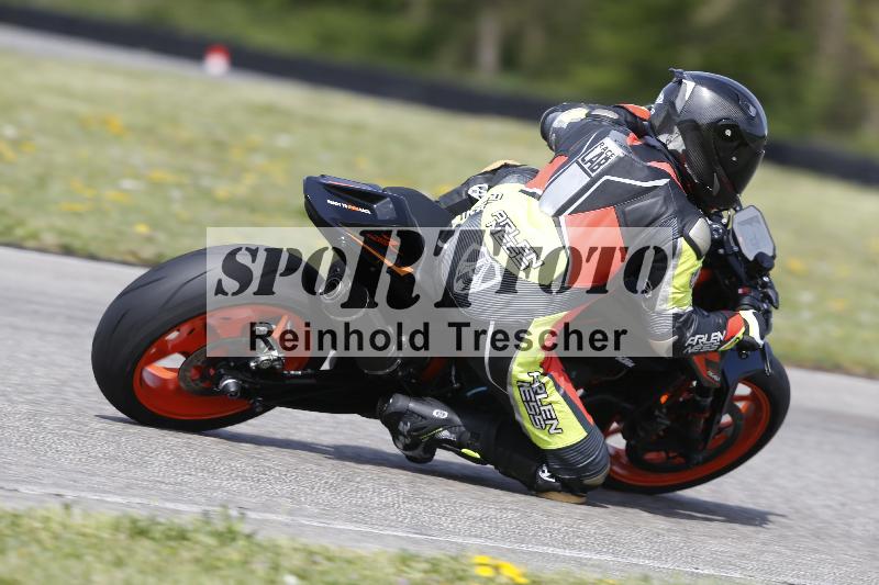 Archiv-2025/07 19.04.2025 Speer Racing ADR/Gruppe gelb/2